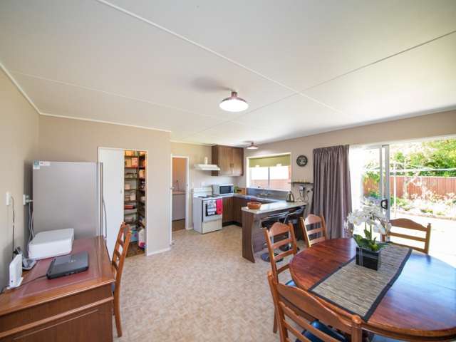 1 Calder Place Feilding_2