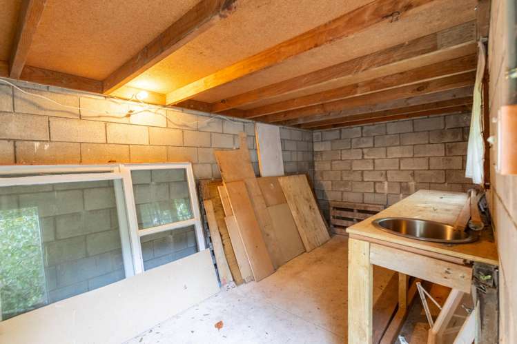 82 Guy Street Dannevirke_24