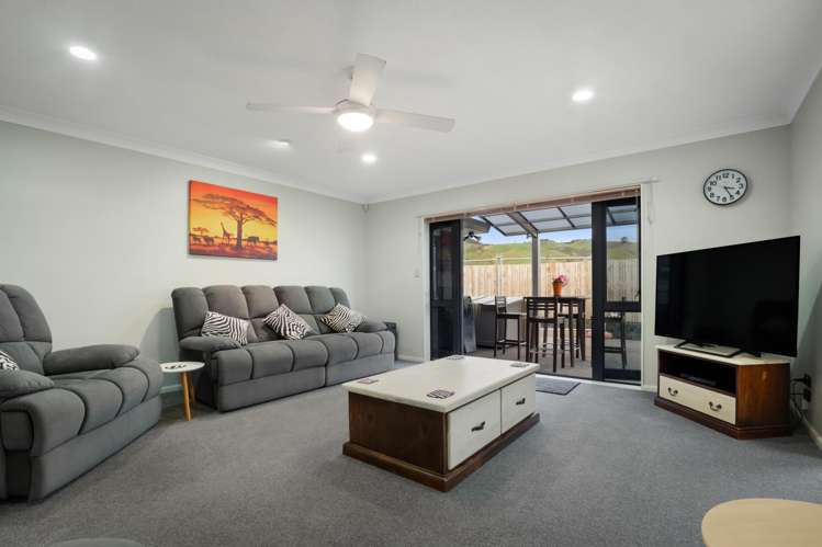 39 Thames Road Paeroa_13