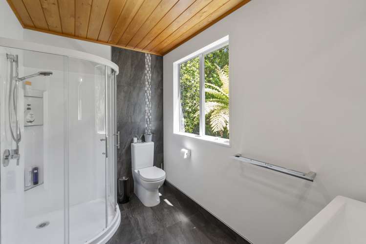 133 Konini Road Titirangi_16