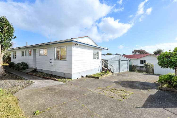 8 Farwood Drive Henderson_1