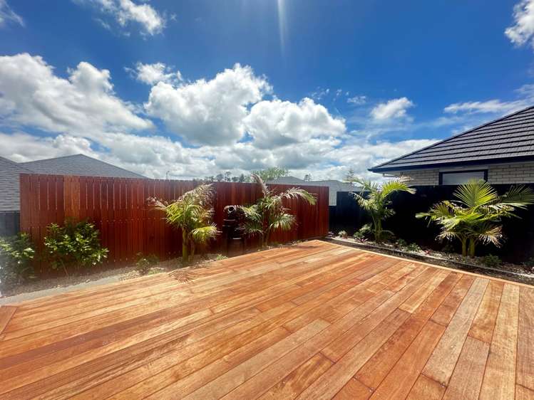 54 Tukutata Crescent Milldale_1