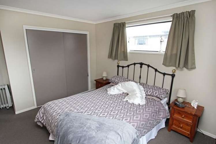 2/63 Royal Crescent Saint Kilda_5