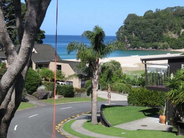 128 Bambury Place Onemana_4