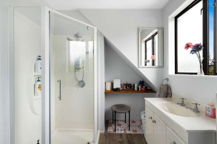 1010 Totara Street Mahora_15