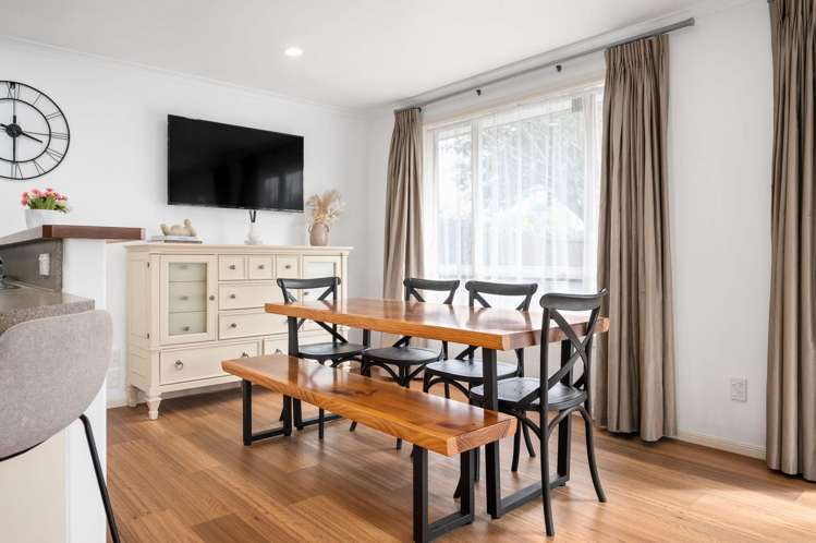 2 Holly Place Rototuna North_3