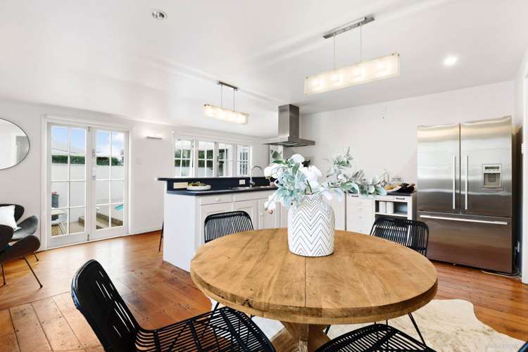 185 Victoria Road Devonport_17