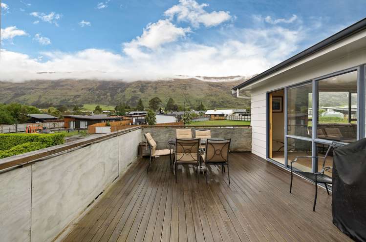 27 Oxford Street Kingston_7