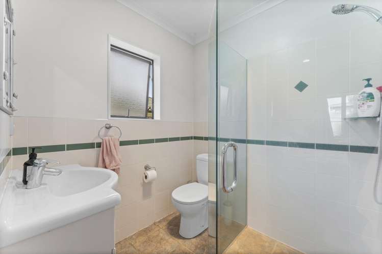 26 Norman Close The Gardens_15