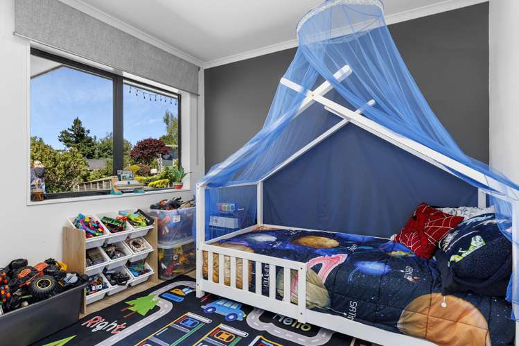 7 Meliss Brae Rangatira Park_16