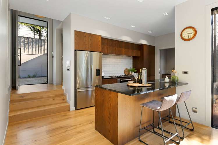 28B Shelly Beach Road_3