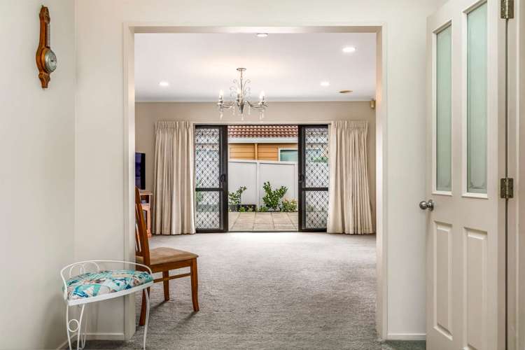 18 Devon Street Glenholme_8