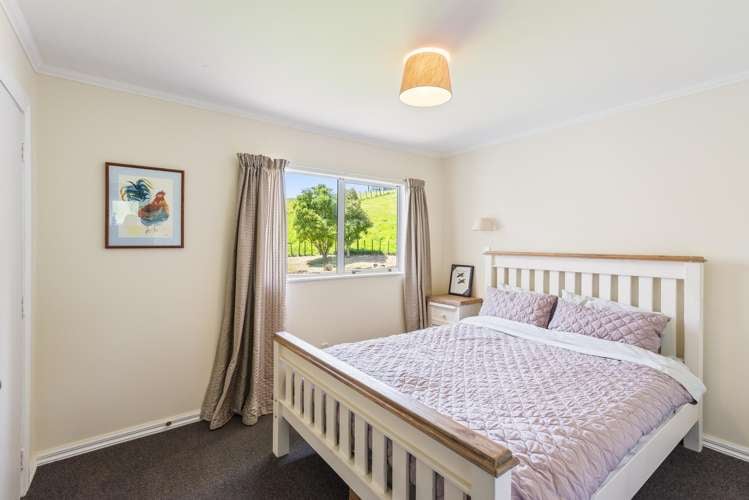 93B Pukenamu Road Te Horo_15