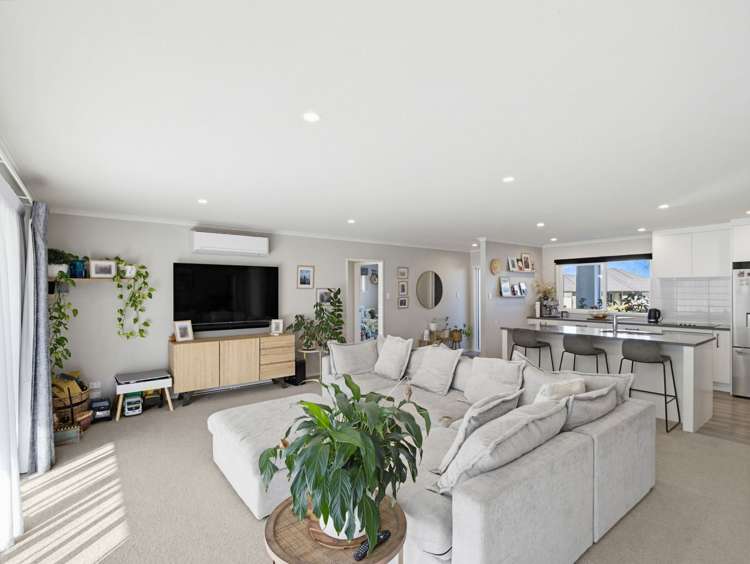 5 Karanema Place Coastlands_7