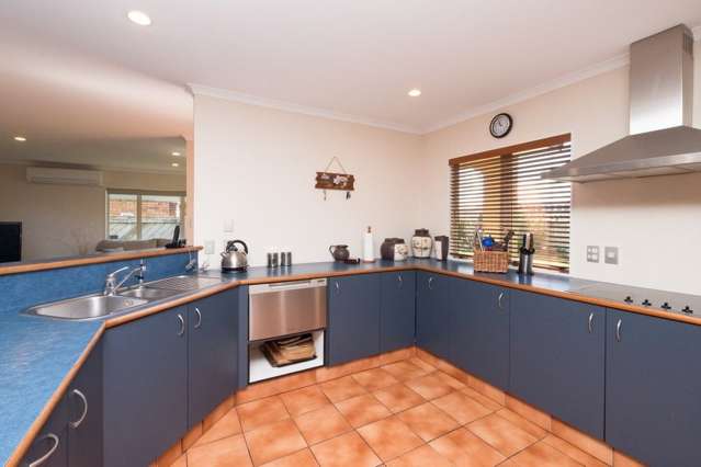 255 Glover Road Hawera_1