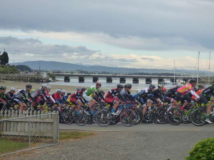 3 Bay Road Riverton_17