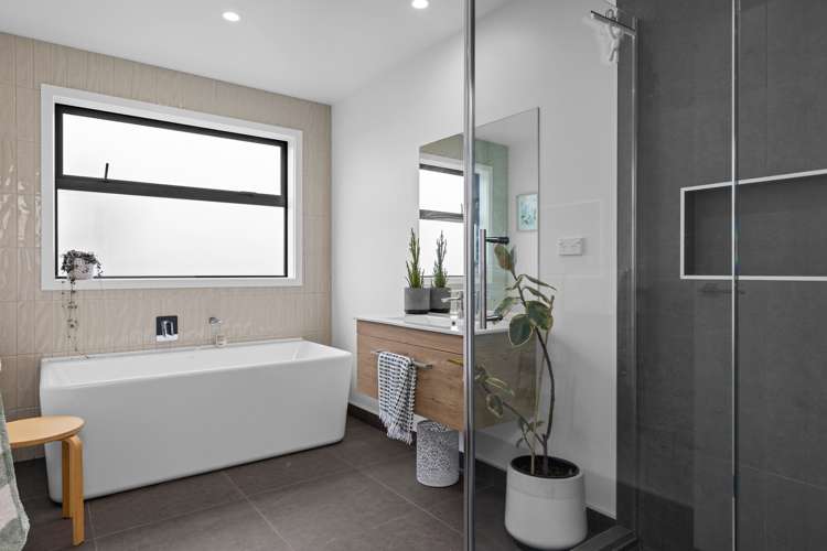 1b Fairburn Place Leamington_13