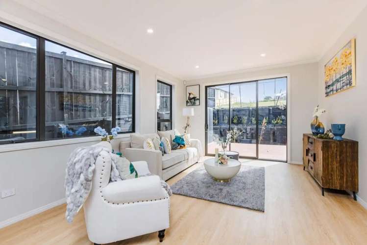 29 Seagreen Ave Papakura_8