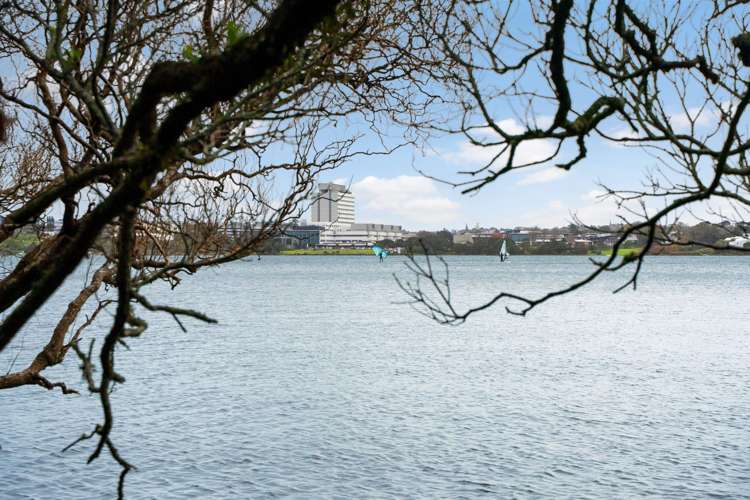 5/258 Hurstmere Road Takapuna_29