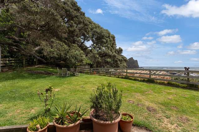 60 Beach Valley Road Piha_4