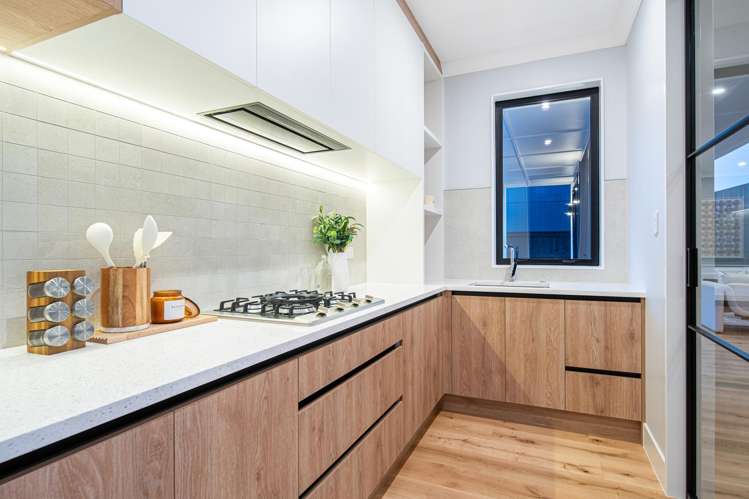14 Streamview Way Long Bay_10