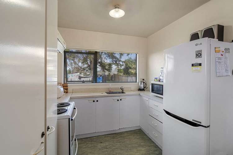10A Holman Road_2