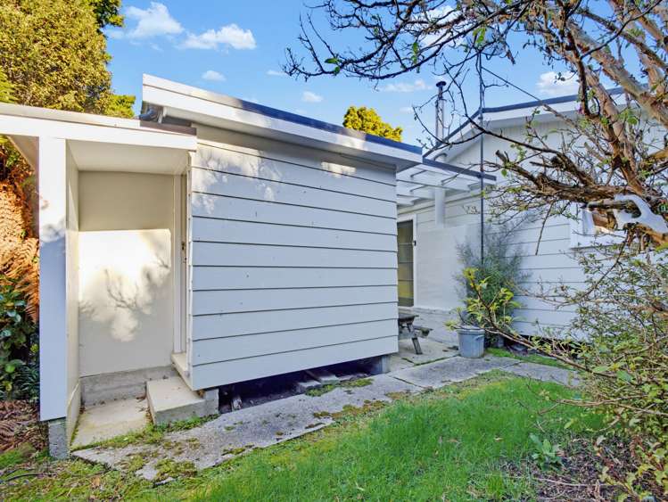 14 Wilson Road Pounawea_20