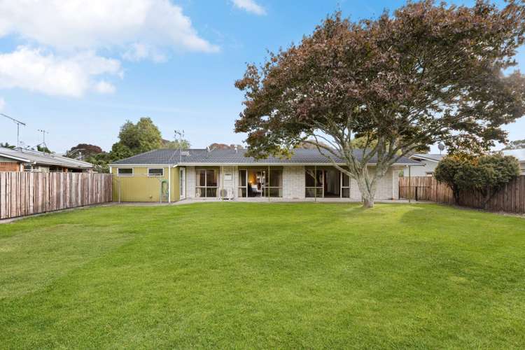 60 Pulham Crescent Queenwood_18