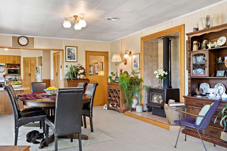 13 Fairbrother Street Carterton_8