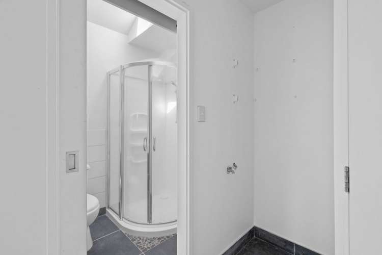 2/630 Hereford Street Linwood_13