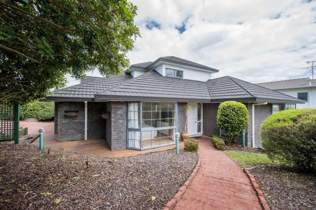 Goldfinch Rise Unsworth Heights_1