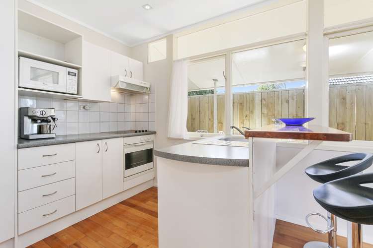 16 Rickards Place New Lynn_5