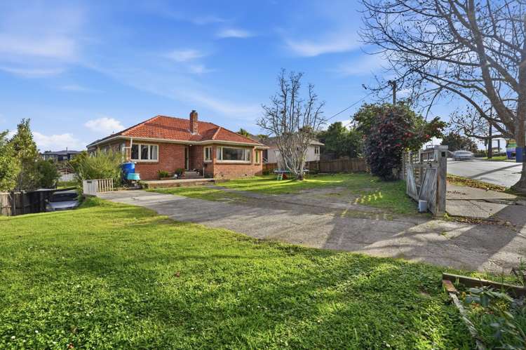 5 Margan Avenue New Lynn_15