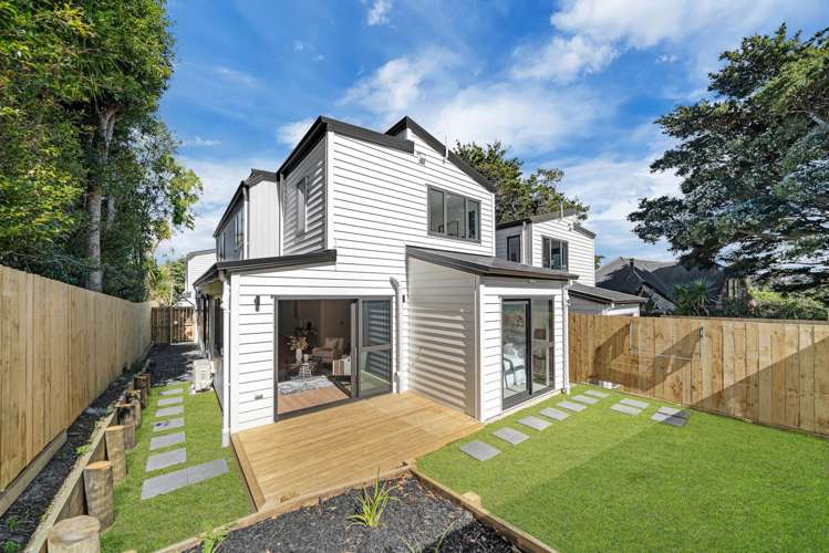 69B Kuripaka Crescent The Gardens_1