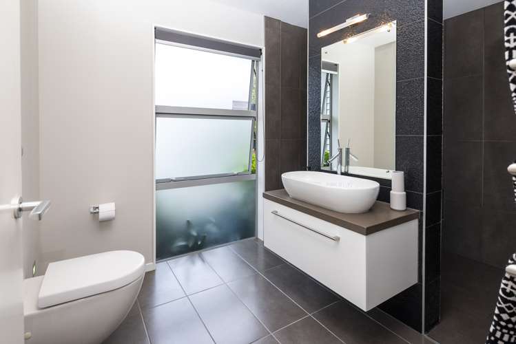 21 Montgomery Crescent Cockle Bay_8