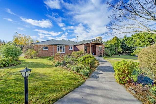 1646 Clintons Road Darfield_1