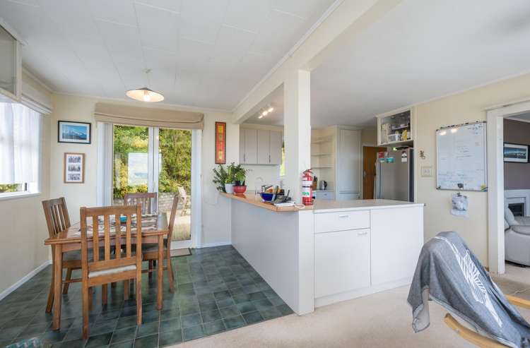 103 The Ridgeway Stoke_6