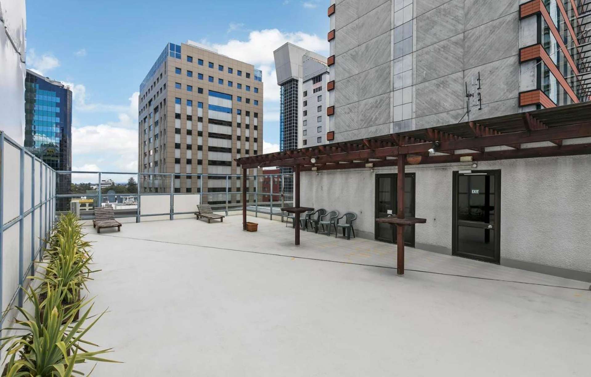 4F/105 Albert Street City Centre_0