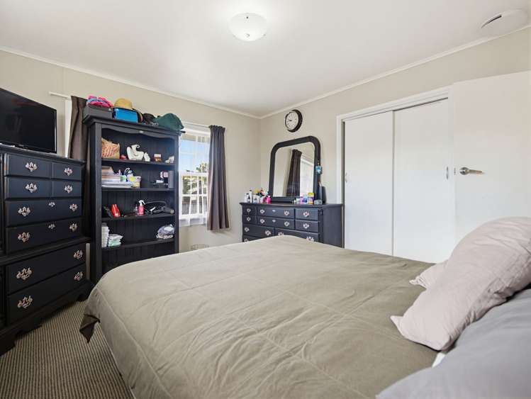 3 Joanna Place Deanwell_14