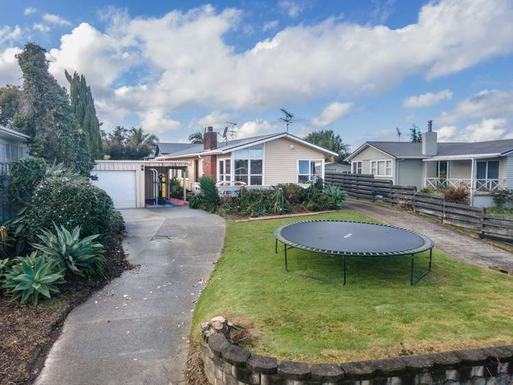 22 Larne Avenue Pakuranga Heights_22