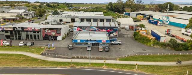 High-profile industrial in Hamilton