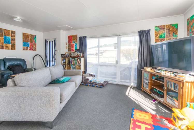 48 Kawaha Point Road Fairy Springs_2