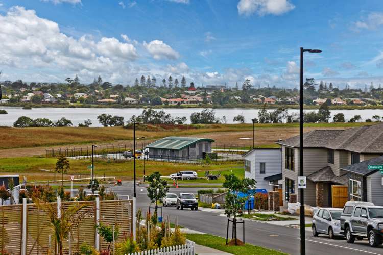 29 Fennell Crescent Silverdale_13