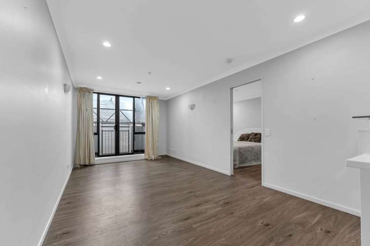 2c/160 Symonds Street Eden Terrace_4