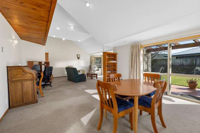 107 Pages Road Allenton_4