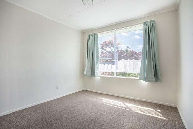 5 Carlson Street Dannevirke_12