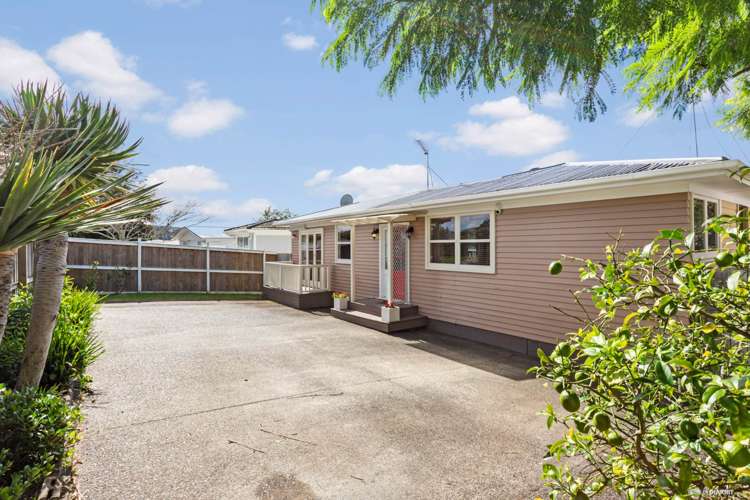 85 Lauderdale Road Birkdale_20