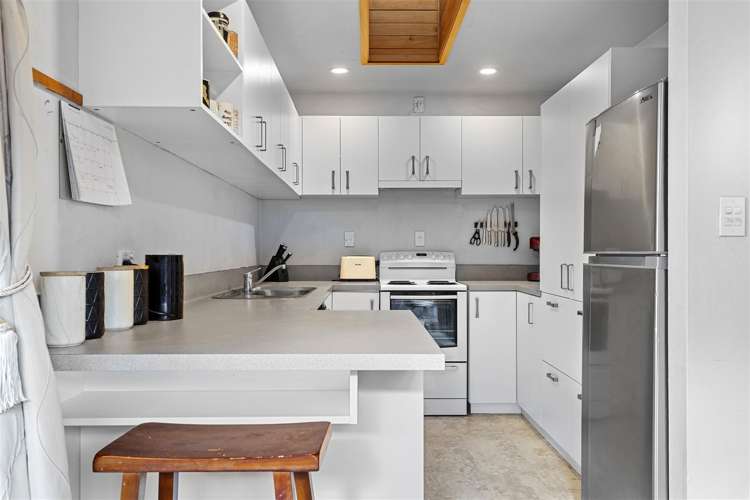 2/1 Fountainhead Lane Hillmorton_5