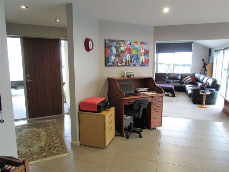 36 Karoro Place Karoro_8