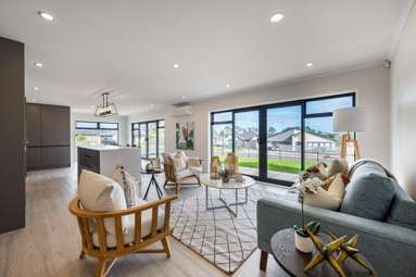 24 Tahuna Minhinnick Drive_2